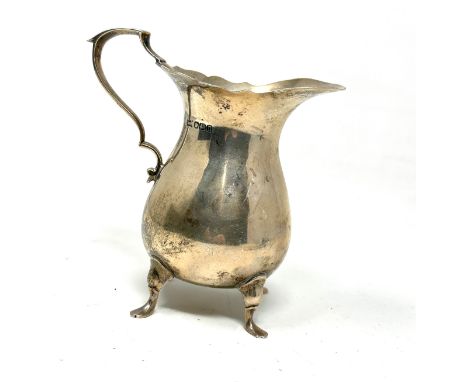 Antique silver walker &amp; hall milk jug sheffield silver hallmarks weight 222g