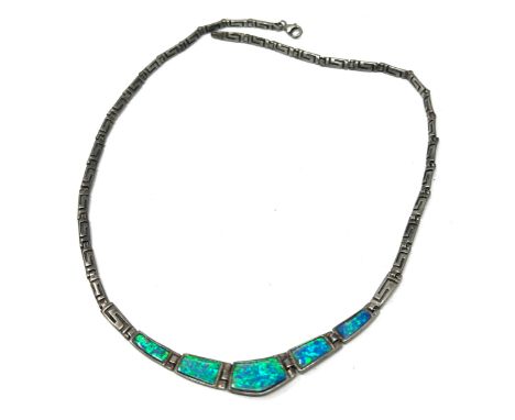 Vintage doublet opal necklace 