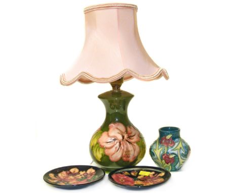 Moorcroft hibiscus lamp and small vase and two pin dishes Condition reports are not available for our Interiors Sales