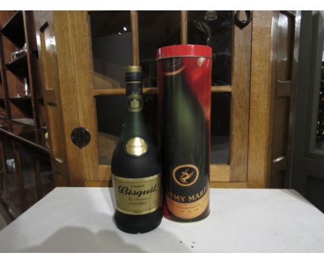 Remy Martin V.S.O.P fine Champagne Cognac, 70cl in tin, Bisquit V.S.O.P Fine champagne Cognac (2)