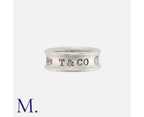 Tiffany & Co, An 1837 Ring in silver, dated 1997. Signed Tiffany & Co , Hallmarked , Makers mark.Size: JWeight: 6.9g.