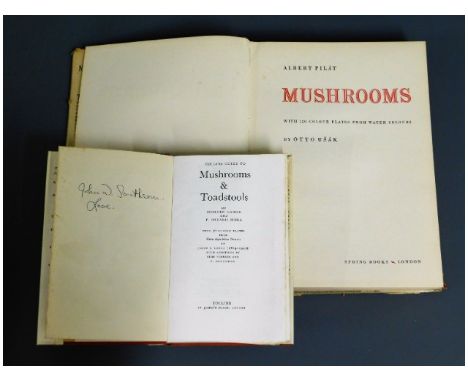 Book: 1967 Collins Guide to Mushrooms &amp; Toadstools twinned with Albert Pilat's Mushrooms with colour plates &amp; waterco