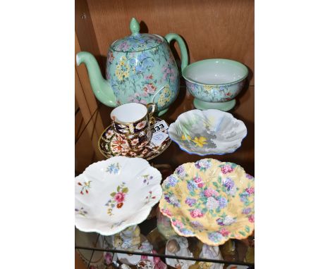 A GROUP OF SHELLEY AND ROYAL CROWN DERBY TEA WARES, comprising a Royal Crown Derby Imari 2451 coffee can and saucer with date