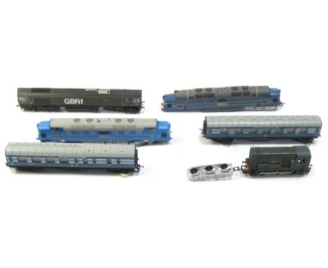 Hornby and other OO gauge railway, comprising Hornby Evening Star, Kitmaster Deltic, Kitbuilt British Railways 13012 locomoti