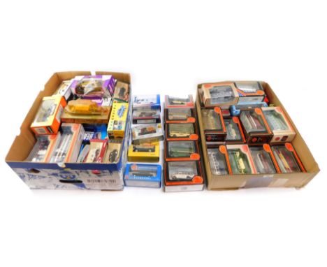 Diecast collector's vehicles, comprising Exclusive First Editions diecast 1:76 scale buses, Dinky Toys Air Sea Rescue Launch,