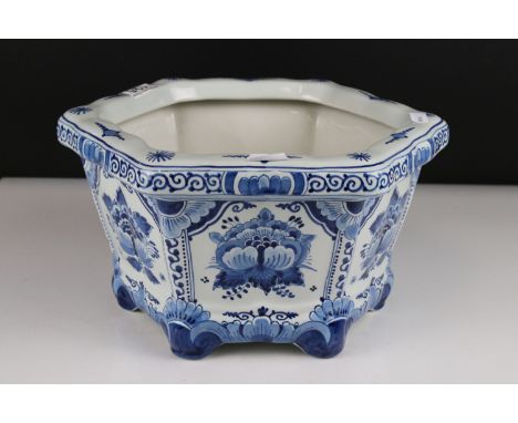 Royal Delft Ware Manufactory ' De Porceleyne Fles ' Hexagonal Planter, with certificate of genuineness, 26cms wide 