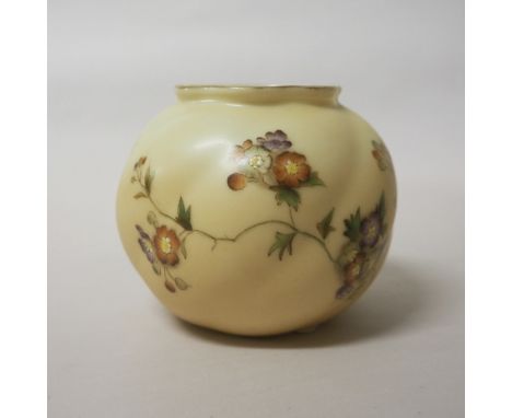 Graingers Worcester porcelain blush ivory flower painted vase, green printed mark and date code for 1902, 7cm high