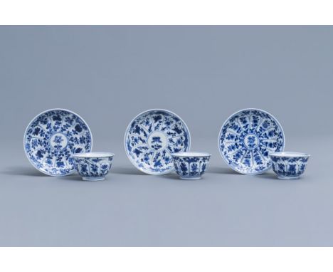 Full title: Three Chinese blue and white cups and saucers with floral design, KangxiDescription: Dia.: 11,5 cm (the saucers)H