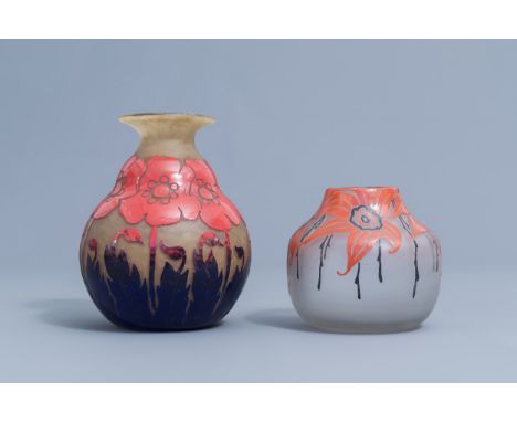 Full title: Two French cameo glass Art Deco vases with floral design, marked DeguŽ and Legras, 20th C.Description: H 21 cm (t