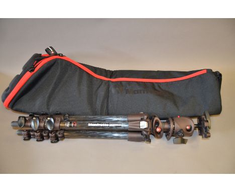 Manfrotto 190CXPRO4B Tripod, carbon fibre tripod with ball and socket head, in maker's box with Manfrotto bag 