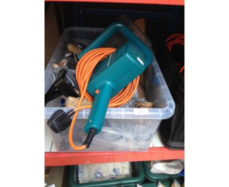 BOX INCLUDING TOOLS, ELECTRIC HEDGE TRIMMERS