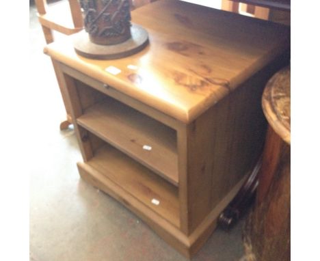 PINE BEDSIDE SHELF. W55CM