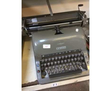 ADLER TYPEWRITER      F1