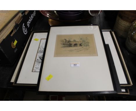 An assorted collection of prints to include Pulteney Bridge in Bath