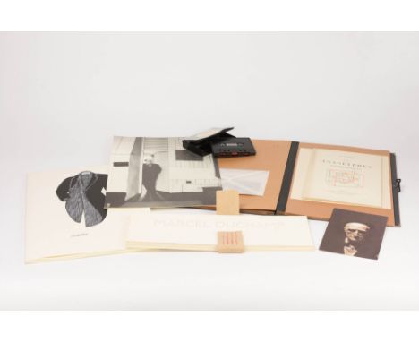 Marcel Duchamp (1887 Blainville-Crevon - 1968 Neuilly-sur-Seine)'Chess Case', Multiple (Holzkiste mit Buch, Portfolio, Austel