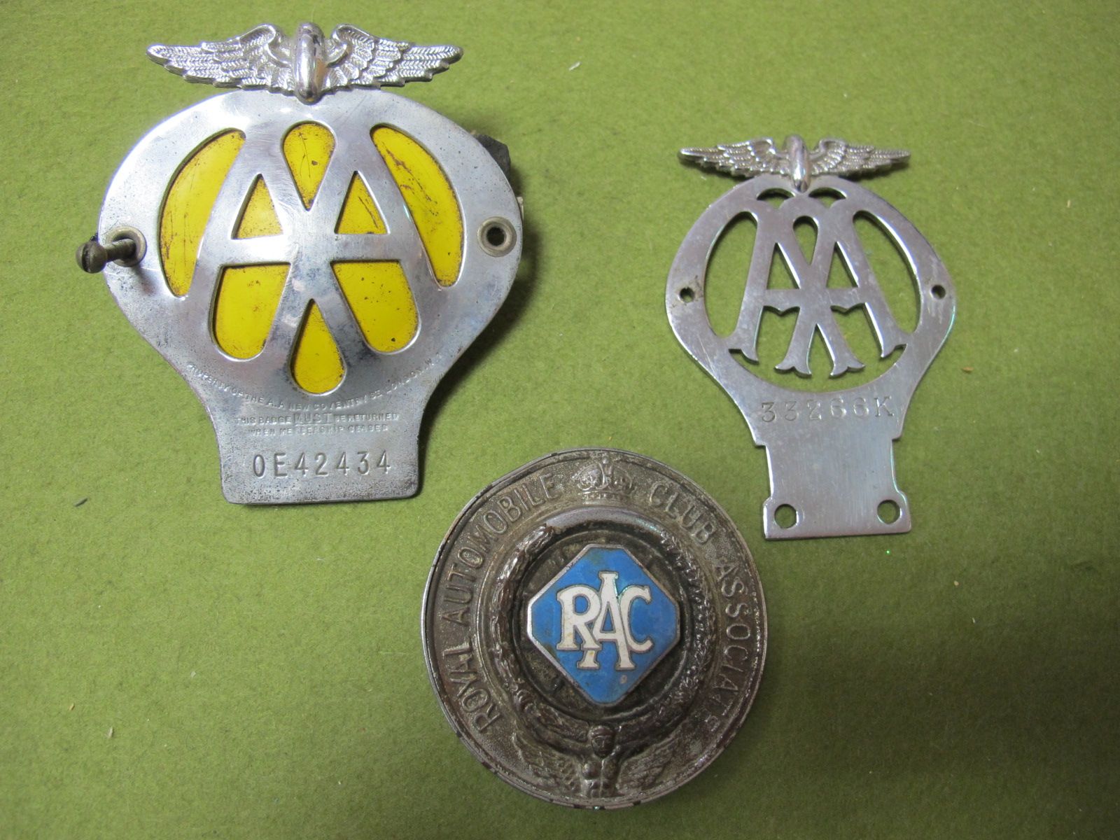 A Circa 1920's Automobile Association (AA) Car bumper Badge, issue ...