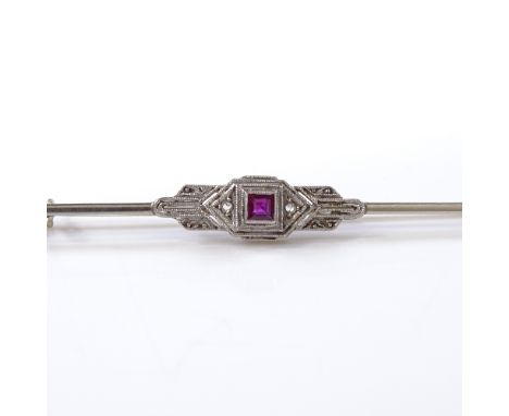 An Art Deco 18ct white gold ruby and rose-cut diamond panel bar brooch, length 55.5mm, 2.6g 