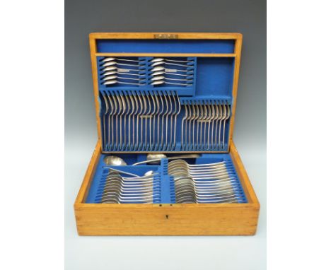Victorian 12 place setting hallmarked silver Old English pattern canteen of cutlery in oak fitted case, comprising 18 table f