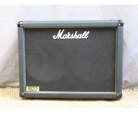 Marshall 1922 guitar speaker cabinet, 2x12" speakers, 150 watt output 