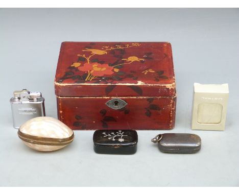 Japanese lacquer box, a shell purse, lacquer snuff box, Ronson lighter, sovereign holder etc 
