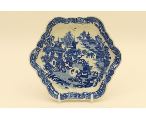 Worcester blue and white printed teapot stand, circa 1780, shaped hexagonal form decorated with the 'spotlight' chinoiserie p