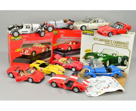 A QUANTITY OF UNBOXED AND ASSORTED MODERN DIECAST VEHICLES, all 1/18 scale, Burago, Maisto and Universal Hobbies, some have m