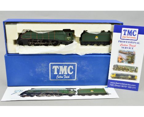 A BOXED HORNBY RAILWAYS CLASS A4 LOCOMOTIVE, 'Silver King' No.60016, B.R. green livery (R2494), a custom finish model, rename