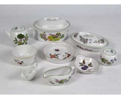 Assorted Royal Worcester ceramics, including Evesham and Country Kitchen, comprising two lidded tureens, teapot, dishes and m