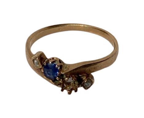 18ct gold ring. French control marks on the outer of the shank. Total gross weight is approximately 1.82g.  Size i  Condition