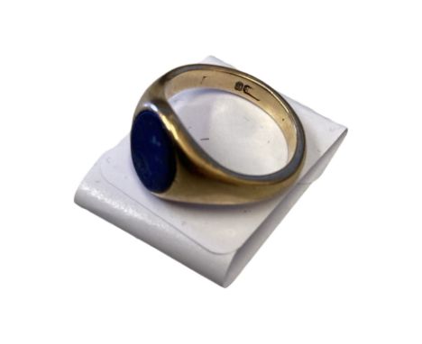 375 9ct gent signet ring set with Lapis Lazuli stone. Weight approximately 5.6g Size L  Condition report.  Some scuff marks t
