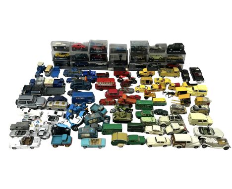 Diecast model vehicles including Hongwell, Shell 'Quantum of Solace' Aston Martin, Corgi, Matchbox etc, some boxed, otherwise