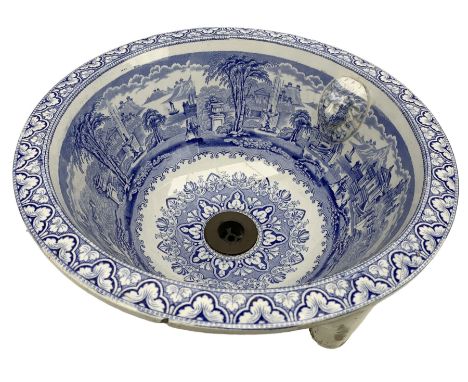 Victorian blue and white transfer printed wash basin, the basin filler in the form of a Lion mask, D37cm x H22cm