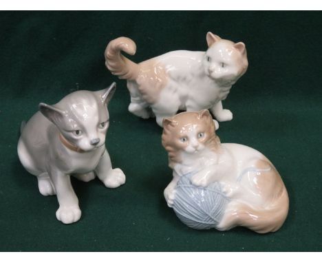 THREE NAO GLAZED CERAMIC CATS 