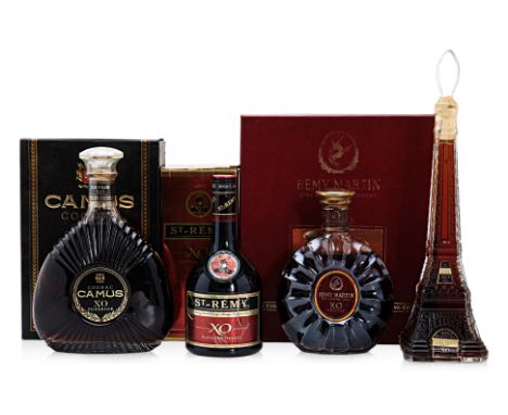 FOUR BOTTLES OF ASSORTED BRANDY AND COGNAC
Comprising:
Remy Martin XO Special, in presentation box with glasses (1x700ml)
Tou