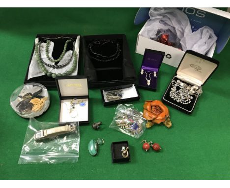 A box of sundry jewellery to include emerald set pendant, opal set pendant, various costume jewellery, etc