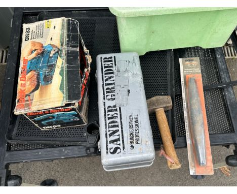 Selection of tools to include a sander grinder etc - untested 