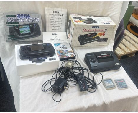 Selection of vintage Sega items to include game gear, master system etc - untested 