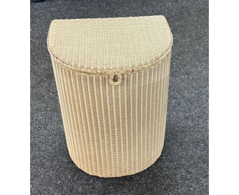 Vintage Lloyd loom washing basket 