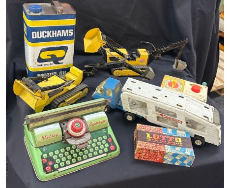 Selection of vintage toys to include tonka toys, ducks motoring can and tin type writer, fisher etc 