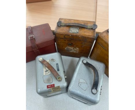 Five vintage pigeon clocks - untested 