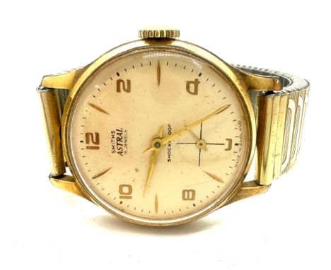 Vintage Smiths astral jewels gents wrist watch winds up and ticks 