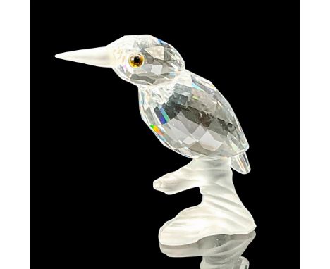 This Swarovski Silver crystal Kingfisher bird is made from clear crystal, has a frosted beak and sits on a frosted base. Item