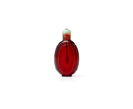 A TRANSPARENT RUBY-RED GLASS SNUFF BOTTLE1780-1850Of flattened ovoid form surmounted by a cylindrical neck with a flat lip, s