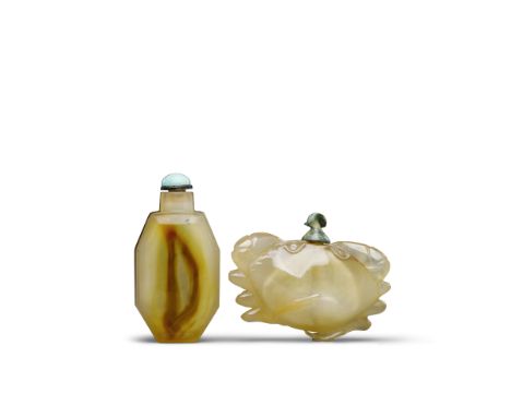 Two agate snuff bottlesThe first a well-hollowed faceted bottle, the second modeled as a crab.1 1/2 and 2 1/4in (3.8 and 5.7c