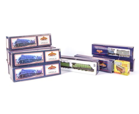 BACHMAN: A LARGE GROUP OF TRAIN ENGINES (14)Including; Sir Nigel Gresley A4 4-6-2 Locomotive 60007, A4 26 Miles Beevor L.N.E.