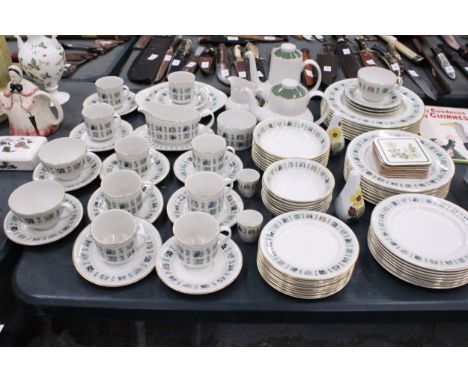 A LARGE QUANTITY OF ROYAL DOULTON "TAPESTRY" TO INCLUDE DINNER PLATES, TEAPOT, COFFEEPOT, CUPS AND SAUCERS, SAUCE BOAT AND PL