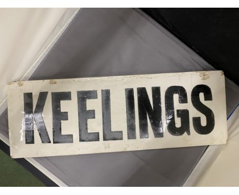 A VINTAGE CERAMIC AND GLAZED SIGN KEELINGS 43.5CM X 15CM
