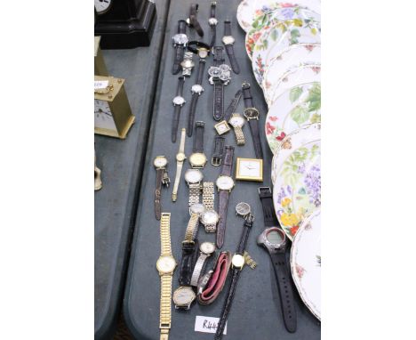 APPROX 28 VINTAGE AND MODERN WRISTWATCHES TO INCLUDE SEKONDA, AVIA, TIMEX, ETC