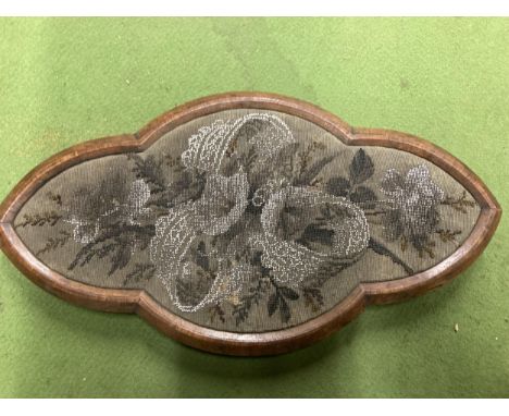 A VINTAGE VICTORIAN BEADED EMBROIDERY TABLE PLATEU TRAY CENTERPIECE