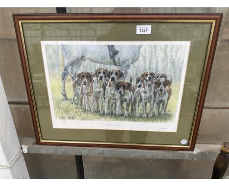 A FRAMED 400/550 LIMITED EDITION PRINT OF HOUNDS BY JO CAMPIN